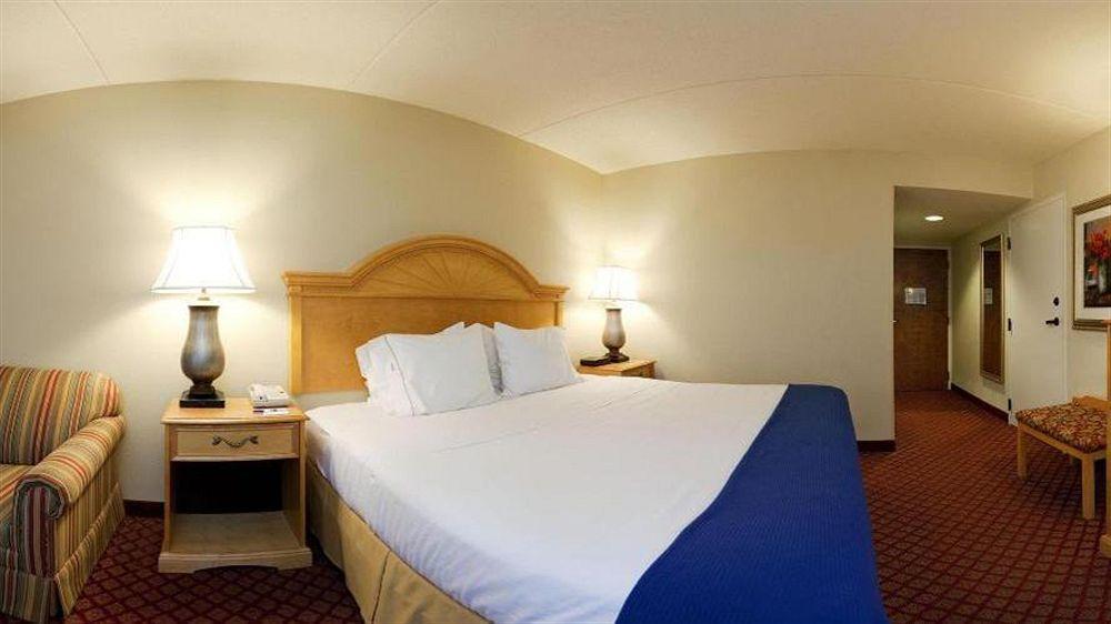 Holiday Inn Express Indianapolis South By Ihg Bagian luar foto
