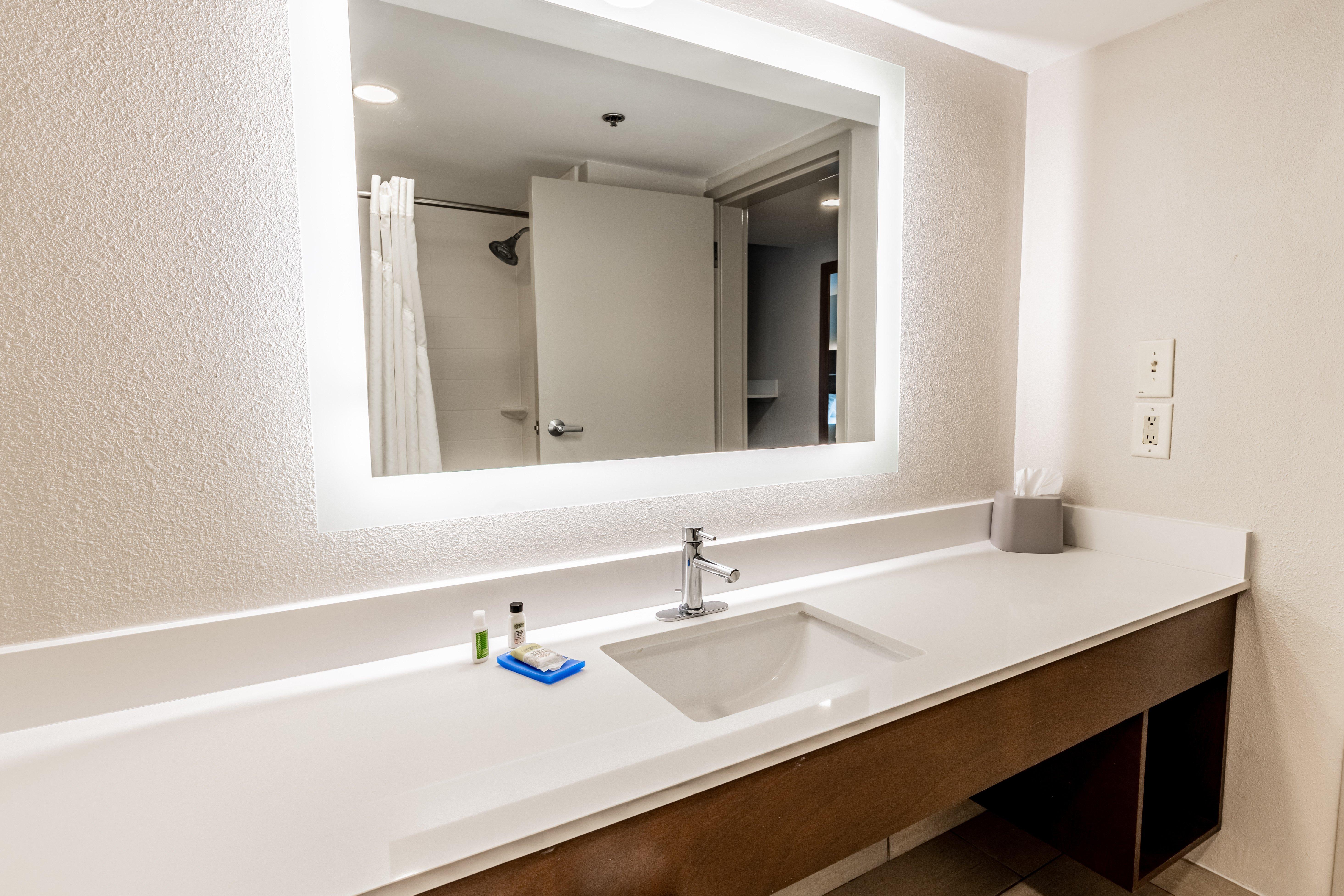 Holiday Inn Express Indianapolis South By Ihg Bagian luar foto